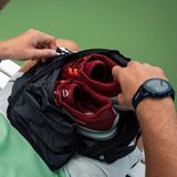 Tour Shoe Bag 2024 taška na topánky BKWH balenie 1 ks